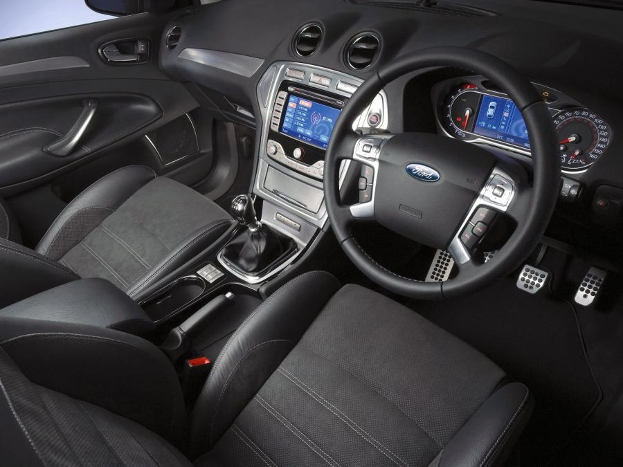  Ford Mondeo Turnier 2007 года  (UK) (фото 7 из 8)
